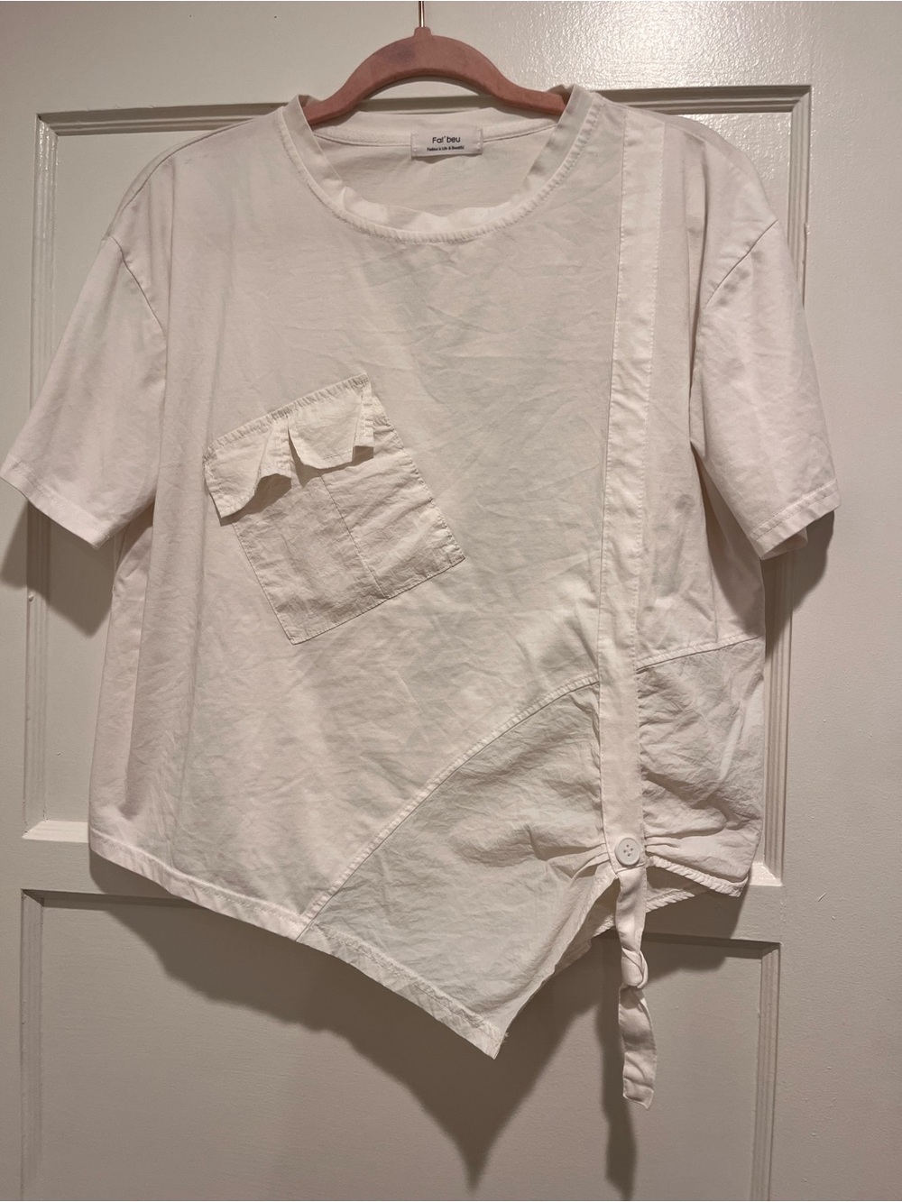 White Short Sleeve Tie-Hem Pocket Tee